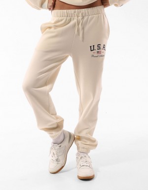 Russell Athletic 1902 Baggy Track pants Donna Beige | 5374UKTXC